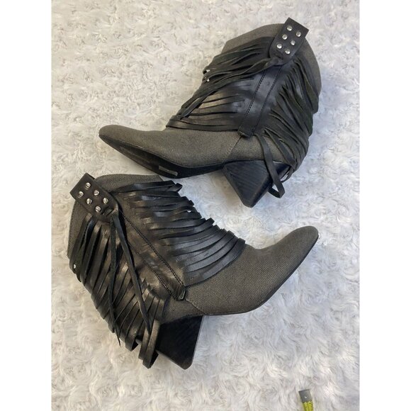 Guess By Marciano VTG ankle Booties Size 6 Fringe Cone Heel Fabric See details - Picture 5 of 15